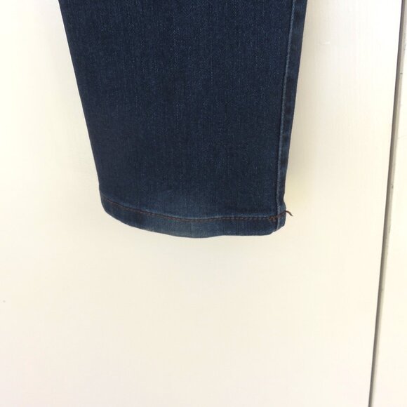 Charter Club Dark Blue Jeans..............325 - Picture 6 of 9